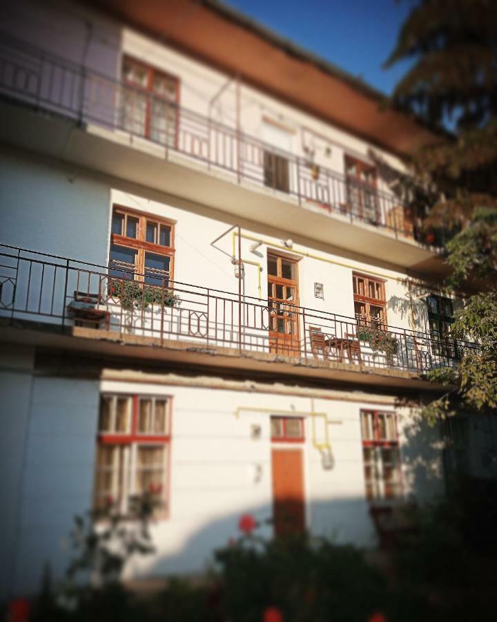 Good Mornings Apartment Kaloşvar Dış mekan fotoğraf